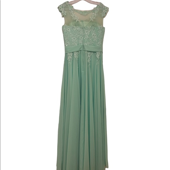 Mint green, size 8, prom dress, like new, no tags - Picture 2 of 9